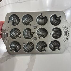 Ciroa Pumpkin Cake Pan Nonstick Fall Baking Pan 12 Cavity Muffin Mold